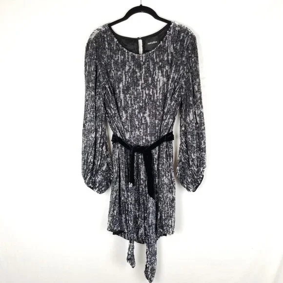 ✨ NWT Retrofête Emani Long Sleeve Sequin Mini Dress - Black/Silver (Size S) - Picture 9 of 15